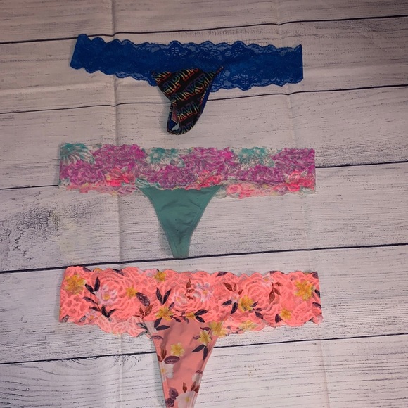 PINK/VS Lace Panty Bundle (3) - Picture 1 of 8